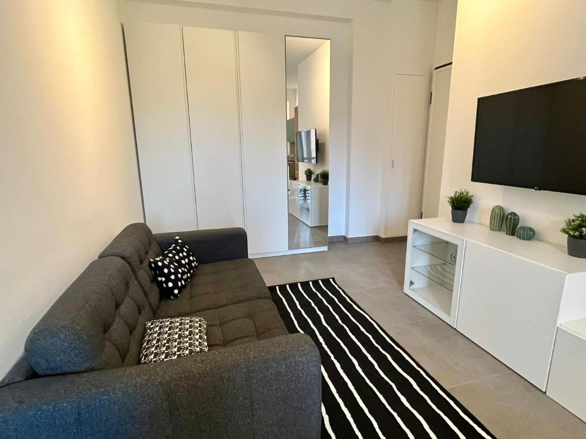 Cozy Apartment San Siro Milaan Buitenkant foto